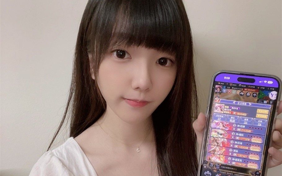 風靡直播平台的女性玩家「姵儀」 玩轉SLG策略遊戲、點燃三國熱情! 風靡直播平台的女性玩家「姵儀」 玩轉SLG策略遊戲、點燃三國熱情!