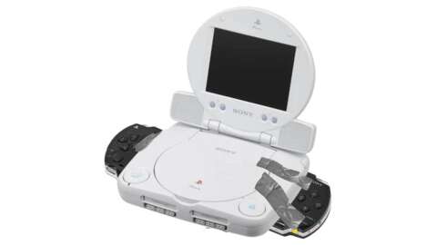 Modder 打造的便攜式 PlayStation 將復古技術與大量熱熔膠相結合 Modder 打造的便攜式 PlayStation 將復古技術與大量熱熔膠相結合