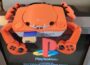 這個自定義的PlayStation Crab控制台看起來很棒，很痛苦地玩遊戲