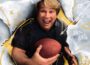 在Madden電影的第一張照片中，請參見Nicolas Cage作為John Madden