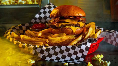 阿拉莫繪圖室的生化危機啟髮菜單包括吉爾三明治