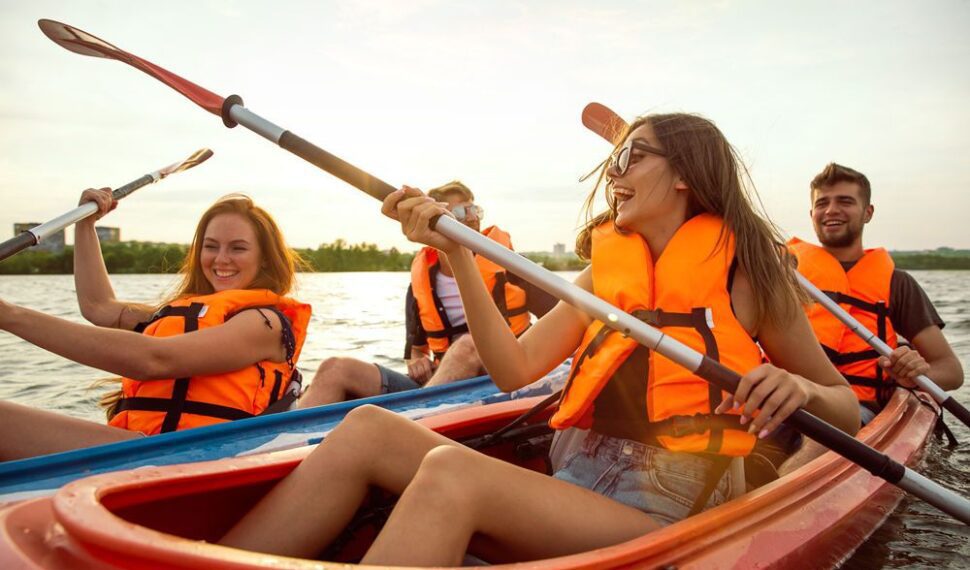 iPhone落海超過1年  竟然還能開機使用