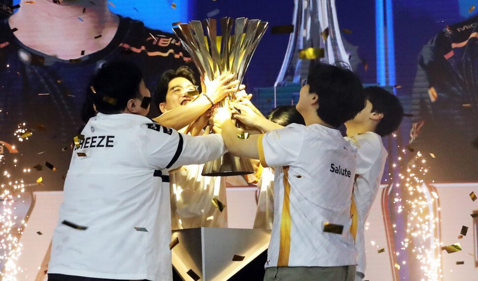 《絕地求生》PGC 2023 總決賽畫下句點　韓國隊 DNW 以 4 分之差奪下總冠軍　抱走 60 萬美元獎金！